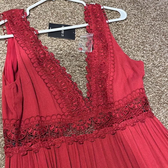 Darling Spring dress NWT - Picture 3 of 5